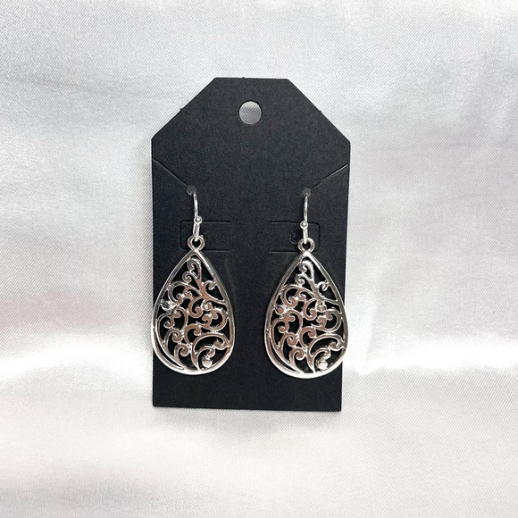Handmade Jewelry - Silver Filigree Teardrop Earrings Nickel- 
Free Hypoallergenic